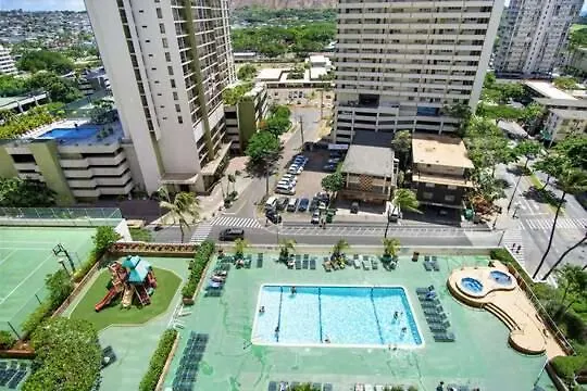 Sky-High Oceanview Escape At Waikiki Banyan With Free Parking Lejlighed Honolulu USA